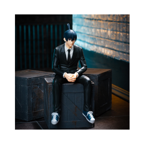 Figurine Chainsaw Man Assise Premium Figure Aki Hayakawa