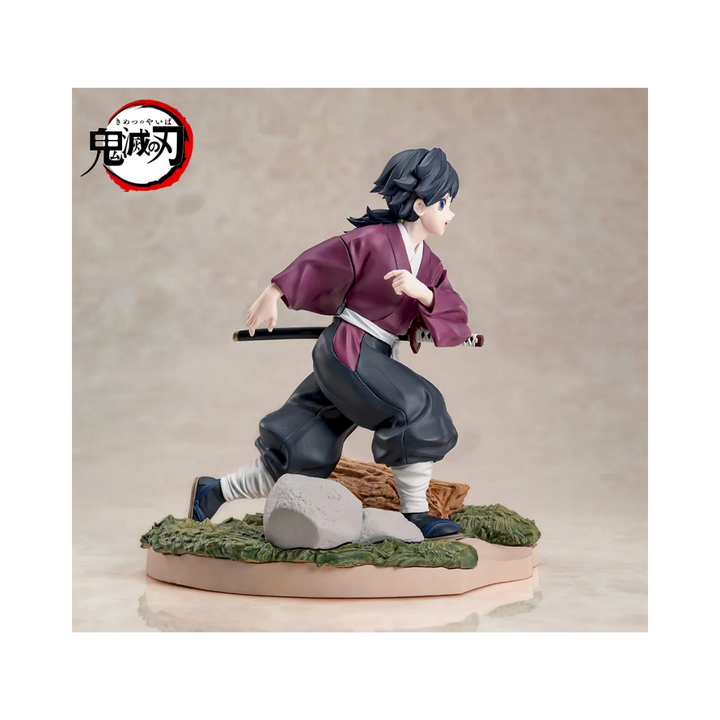 Figurine Demon Slayer Xross Link Childhood Giyu Tomioka
