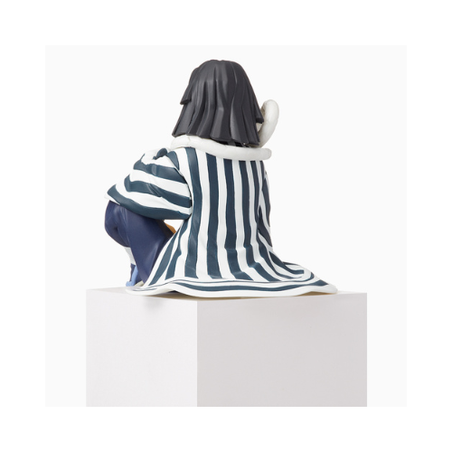 Figurine Demon Slayer Assise Iguro Obanai