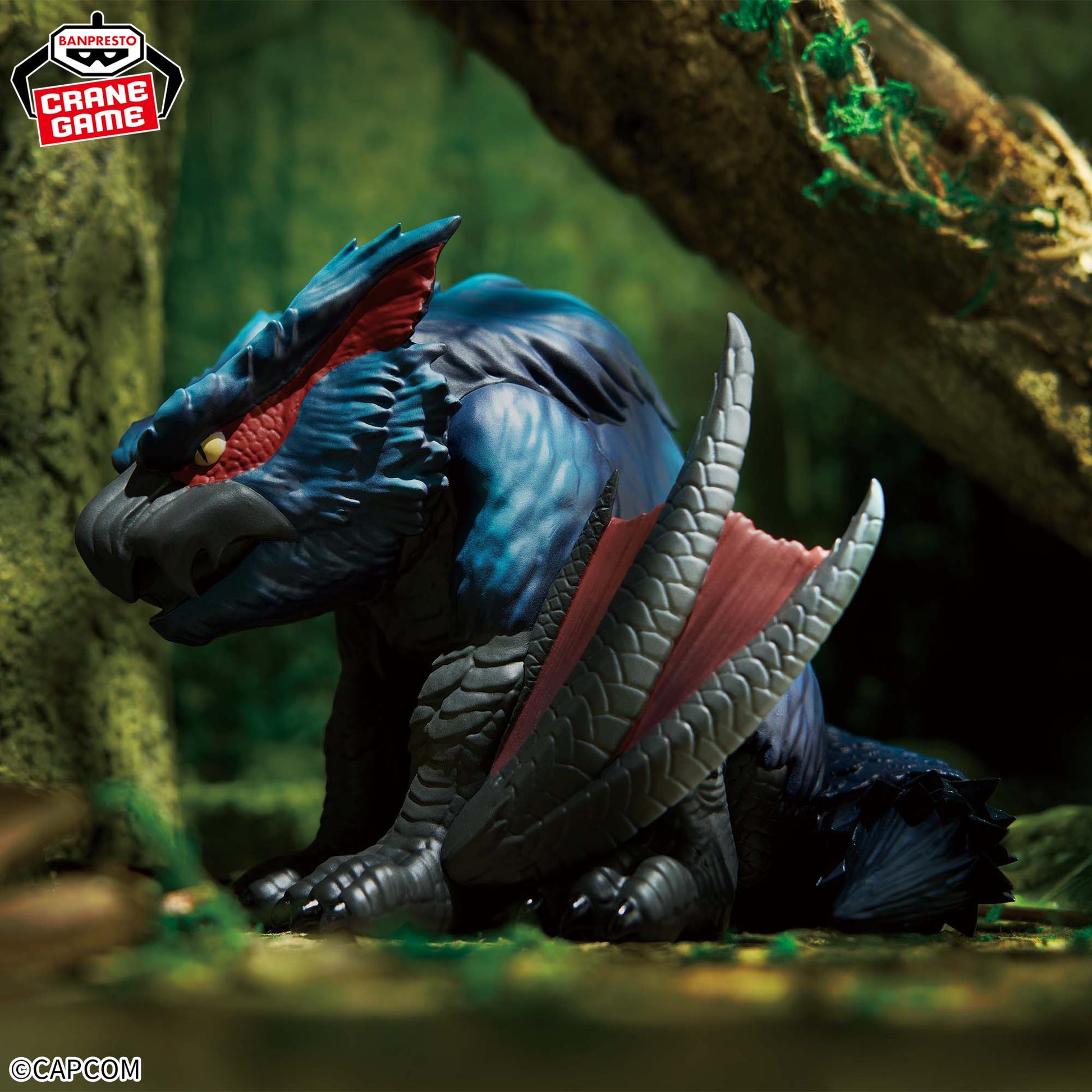 Figurine Monster Hunter Seated Beast Nargacuga ~ Jet-Black Shadow ~